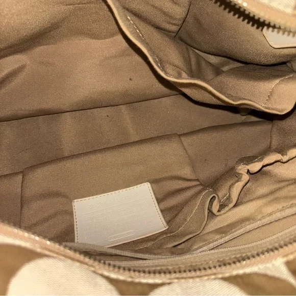 Coach F19202 Signature Stripe Multifunction Baby Diaper Travel Tote Bag - Picture 8 of 14